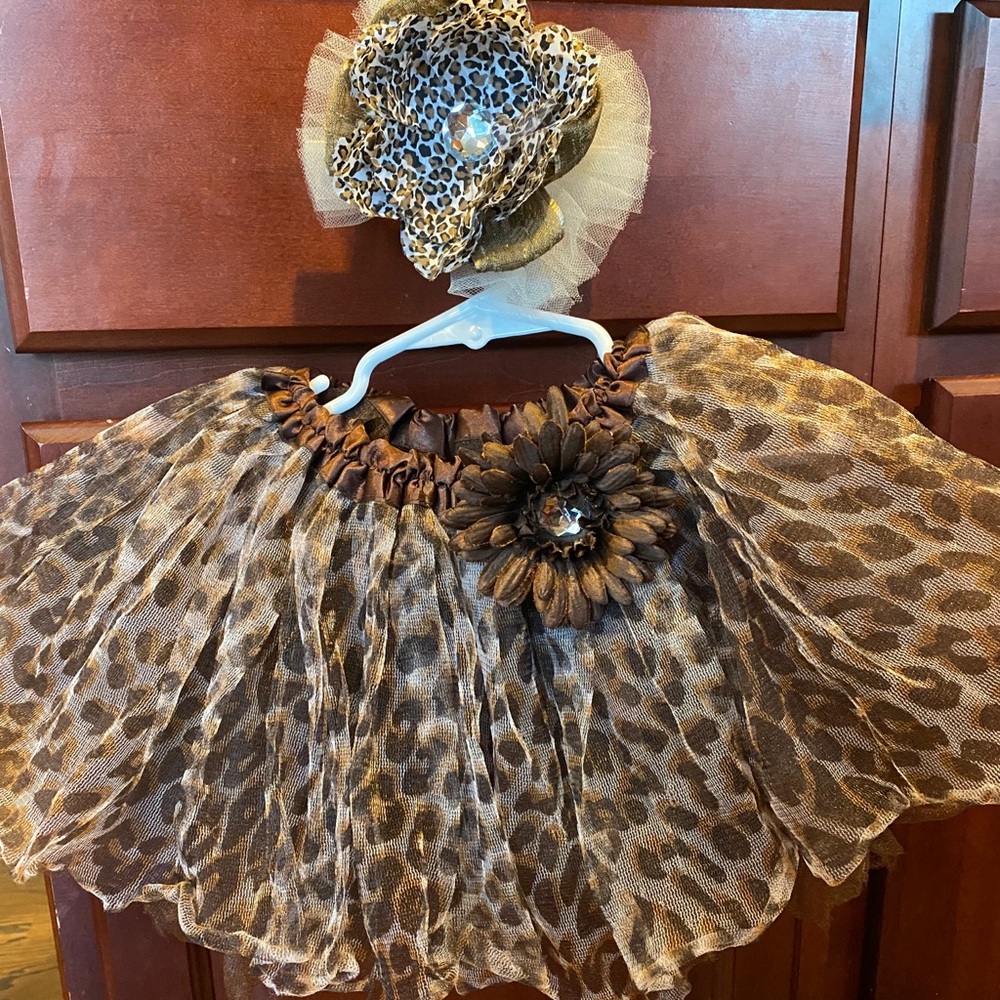 Infant Cheetah Print Tutu and Flower Headband